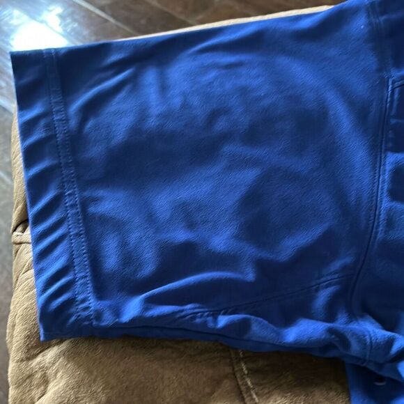 Greg Norman Wind/Waterproof 1/4 Zip Shortsleeved Pullover. XL - Picture 7 of 9